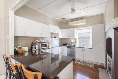 House For Sale - NSW - Grafton - 2460 - OWNER SAYS SELL IT IN OCTOBER!  (Image 2)