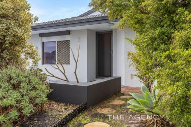 Duplex/Semi-detached For Sale - WA - Padbury - 6025 - Positioned to Please!  (Image 2)