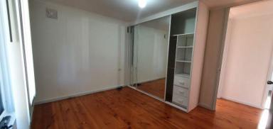 House For Lease - NSW - Doonside - 2767 - Well-Maintained 3-Bedroom Brick Home | Water Included | Walk to Station  (Image 2)