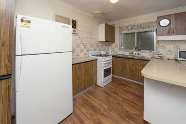House For Sale - NSW - Tooleybuc - 2736 - 2 Bedroom Home - Sold As-Is - Great Investment Opportunity!  (Image 2)