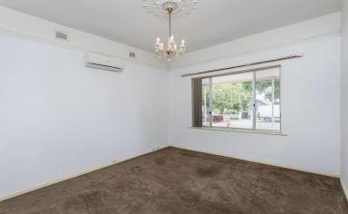 House For Sale - WA - Mount Hawthorn - 6016 - In a Word: Potential  (Image 2)