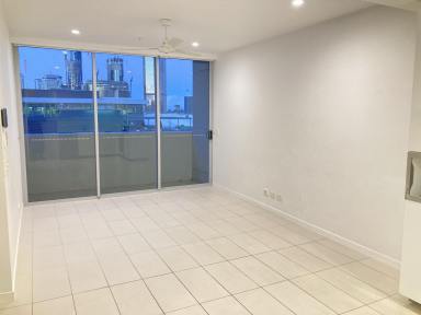 Apartment For Lease - QLD - South Brisbane - 4101 - Super convenient location!!  (Image 2)