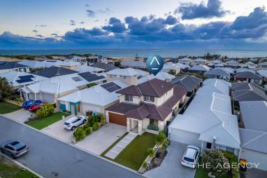 House For Sale - WA - Jindalee - 6036 - Superb Low Maintenance Coastal Living  (Image 2)