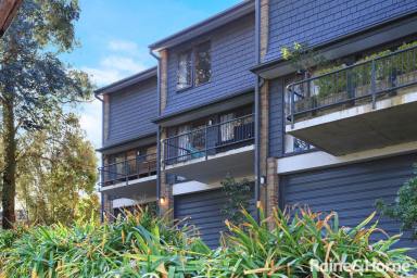 House For Sale - NSW - Bowral - 2576 - JUST LISTED - The Townhouse of Opportunity!  (Image 2)