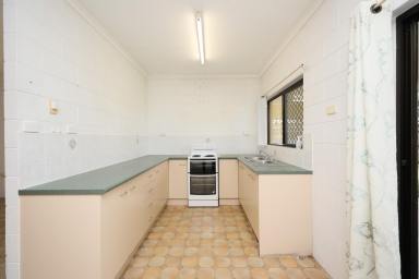 House For Lease - QLD - Bentley Park - 4869 - Fully Fenced - Vinyl Flooring - Two AC - Large Backyard - Garden Shed  (Image 2)