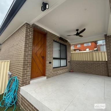 Duplex/Semi-detached For Lease - NSW - Berkeley - 2506 - Brand New 2-Bedroom Granny Flat with Style, Comfort & Outdoor Living  (Image 2)