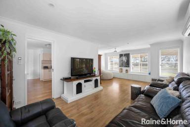 House For Sale - NSW - Worrigee - 2540 - A Fresh Start on Old Southern  (Image 2)