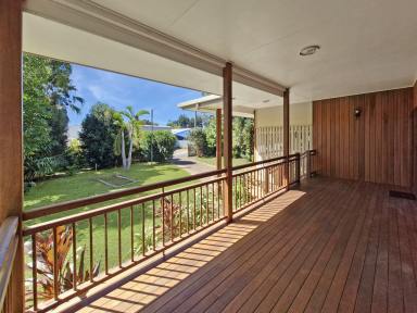 House For Sale - QLD - Atherton - 4883 - Renovators Delight  (Image 2)