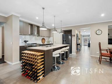 House For Sale - VIC - Strathfieldsaye - 3551 - Blue Chip Position in Strathfieldsaye  (Image 2)