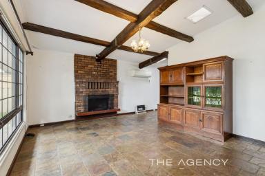 House For Sale - WA - Maida Vale - 6057 - Under Offer - multiple offers!  (Image 2)