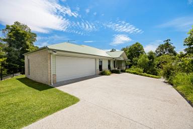 House For Sale - QLD - Pomona - 4568 - Hamptons-Style Haven in the Noosa Hinterland  (Image 2)