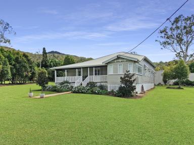 House For Sale - QLD - Atherton - 4883 - Beautiful, Bright Character Home on One Acre  (Image 2)