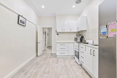 House For Sale - NSW - Lithgow - 2790 - A Flawless Renovation in the Heart of Extension Estate  (Image 2)
