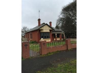 House Leased - VIC - Penshurst - 3289 - *Under Application* Grand Family Home  (Image 2)