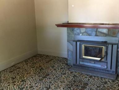 House For Lease - VIC - Penshurst - 3289 - Grand Family Home  (Image 2)
