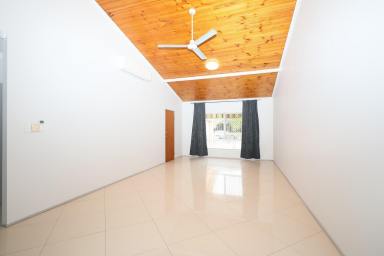 Duplex/Semi-detached Leased - QLD - Mount Sheridan - 4868 - 1/8- application approved- Stunning Two Bedroom Duplex - Fully Tiled and Air Conditioned - Fenced Backyard  (Image 2)