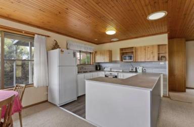 House Leased - SA - Coffin Bay - 5607 - 1 Bed Cottage adjacent Long Beach National Park entry - Shed possibly available  (Image 2)