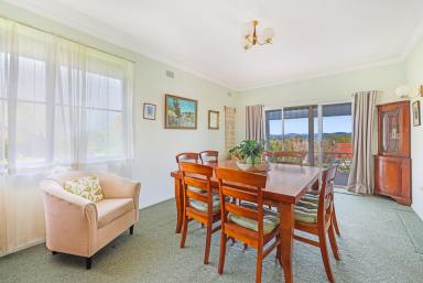 House For Sale - NSW - Tamworth - 2340 - Spectacular Views and Endless Potential  (Image 2)