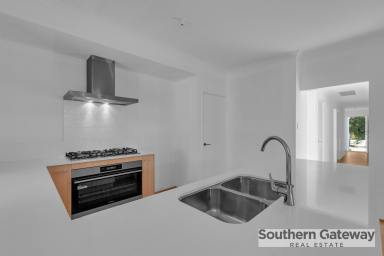 House For Lease - WA - Wellard - 6170 - WELCOME TO 24 GLEAM STREET, WELLARD  (Image 2)