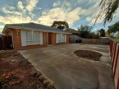 House Leased - VIC - Melton South - 3338 - Fully Renovated House - Next to Melton Train Station  (Image 2)