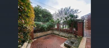 Townhouse For Sale - WA - Scarborough - 6019 - OPEN THIS SATURDAY 10.30AM - 11.00AM & 2.00PM - 3.00PM  (Image 2)