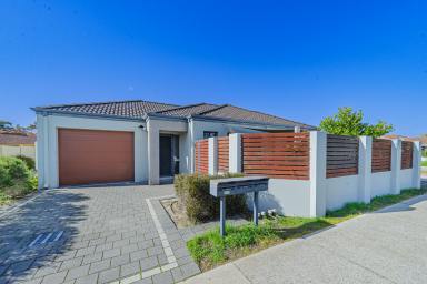 Villa For Sale - WA - Midland - 6056 - Street front Villa - no strata levies  (Image 2)
