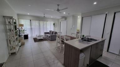 Unit For Lease - QLD - Woree - 4868 - Stylish 2-Bedroom Unit in Woree  (Image 2)