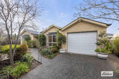 House For Sale - VIC - Ararat - 3377 - Timeless Charm, Modern Comfort & a Glorious Garden Setting in the Heart of Ararat  (Image 2)