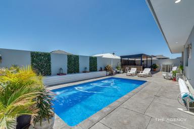 House For Sale - WA - Jindalee - 6036 - Living The Coastal Dream  (Image 2)