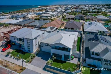 House For Sale - WA - Jindalee - 6036 - Living The Coastal Dream  (Image 2)