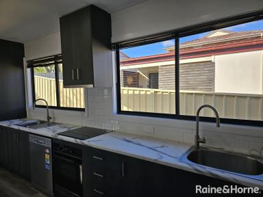 Unit For Lease - NSW - Greenwell Point - 2540 - Sweet Abode  (Image 2)