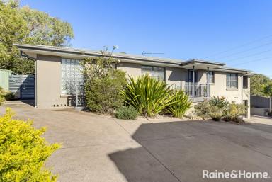 House For Sale - NSW - Minnamurra - 2533 - Single Level Master Built Home in Minnamurra!!  (Image 2)