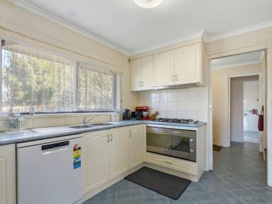 House For Sale - VIC - Wy Yung - 3875 - CLIFTON CREEK VIEWS  (Image 2)
