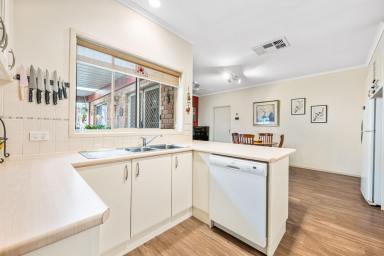 House For Sale - VIC - Mildura - 3500 - FAMILY HOME IN QUIET LOCATION  (Image 2)
