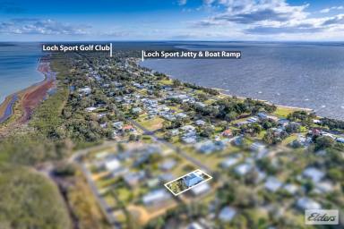 House For Sale - VIC - Loch Sport - 3851 - Bayside Retreat  (Image 2)
