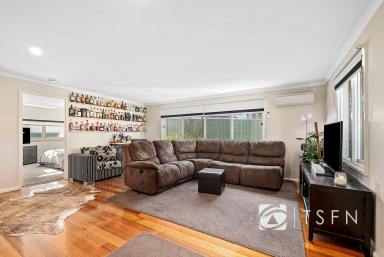 House For Sale - VIC - Kennington - 3550 - Charming Weatherboard in Prime Kennington Pocket  (Image 2)