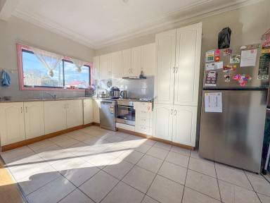 House For Sale - NSW - Young - 2594 - Walking Distance to the Main Street  (Image 2)