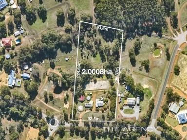 House For Sale - WA - Bullsbrook - 6084 - Horse Heaven in Bullsbrook  (Image 2)