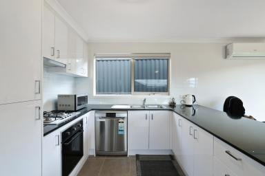 Unit For Sale - VIC - Warragul - 3820 - Great Entry Purchase  (Image 2)