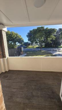 House Leased - NSW - Stockton - 2295 - Charming Riverside Living 3-Bedroom Home in Prime Stockton Location  (Image 2)