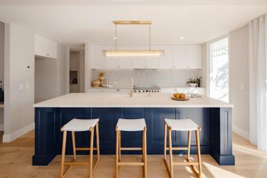 House For Lease - QLD - Sunrise Beach - 4567 - 4 Bedroom Double Storey Duplex in Sunrise Beach  (Image 2)