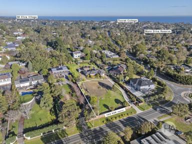 Residential Block For Sale - VIC - Mount Eliza - 3930 - Prestigious Position with Approved Architectural Plans  (Image 2)