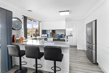 House For Sale - NSW - Gerringong - 2534 - Low maintenance family living  (Image 2)