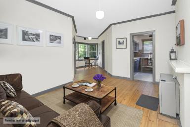 Unit For Sale - VIC - Ballarat Central - 3350 - Effortless Living In The Heart Of Ballarat  (Image 2)