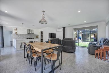 Lifestyle For Sale - NSW - Mullion Creek - 2800 - Great investment opportunity with 2 homesteads on a picturesque 6.6 acres.  (Image 2)