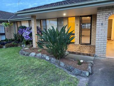 Villa For Lease - NSW - Forster - 2428 - UPDATED 2 BEDROOM VILLA - CENTRAL LOCATION  (Image 2)