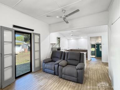 House For Sale - QLD - Mareeba - 4880 - COTTAGE, GREAT BLOCK, PRIME LOCATION!  (Image 2)