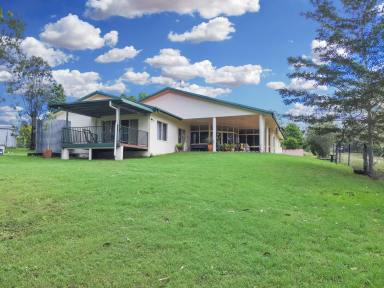 House For Sale - QLD - Mareeba - 4880 - FAMILY HOME IN TRANQUIL BUSH LAND SETTING  (Image 2)