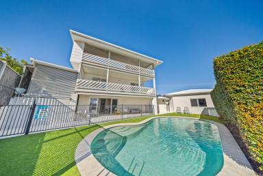 House For Sale - QLD - Rainbow Beach - 4581 - 3 Levels | In-ground Pool | Boat and Caravan Storage | 4 Car Accomodation| Ocearviews  (Image 2)