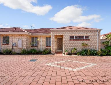 Villa For Sale - WA - Forrestfield - 6058 - BRICK & TILE OVER 55'S VILLA  (Image 2)